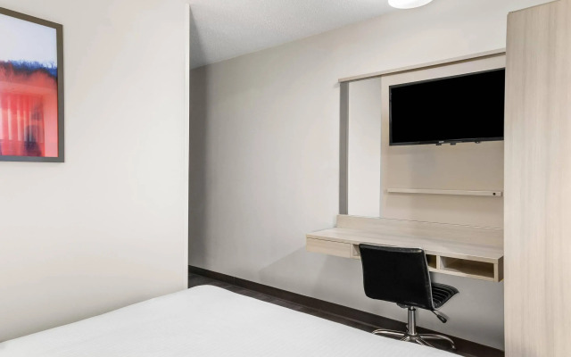 Quality Inn & Suites Nashville - Bellevue