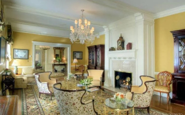 Woodlands Mansion