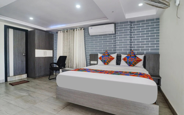 Fabhotel Sudha Inn
