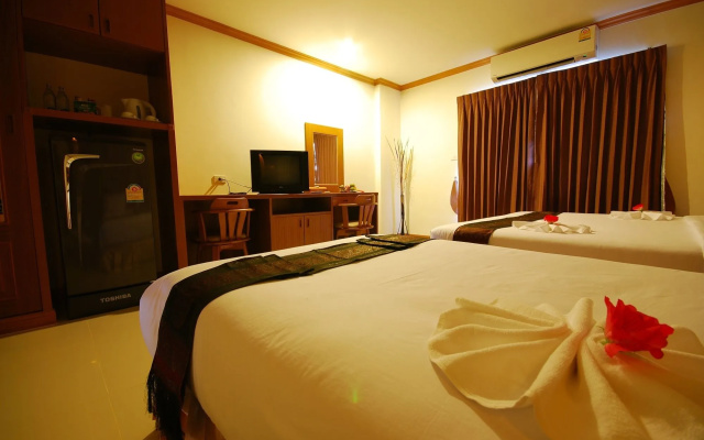 Embryo Hotel