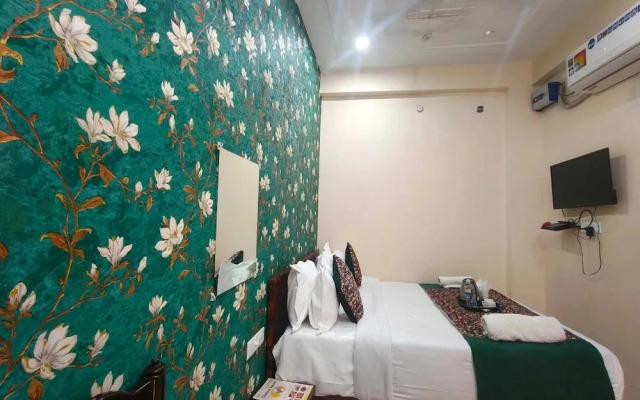 Hotel Harmony Heaven By Rk Palace