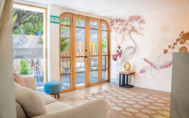 Casana Rosa Hotel