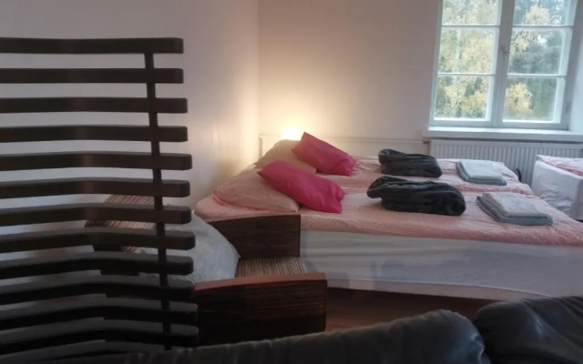 Relaxing Beatiful Studio - Sauna Bath Facility