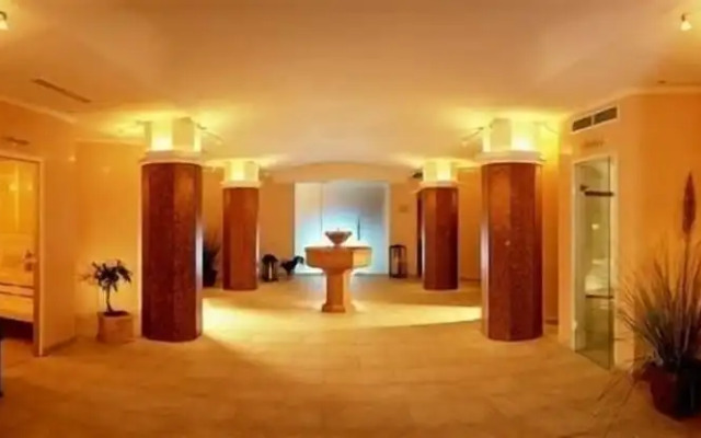 Hotel zum Pinzger