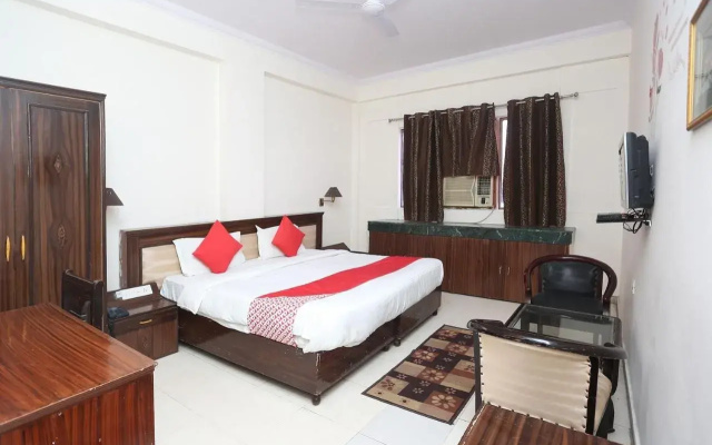Capital O 41218 Hotel Nouva
