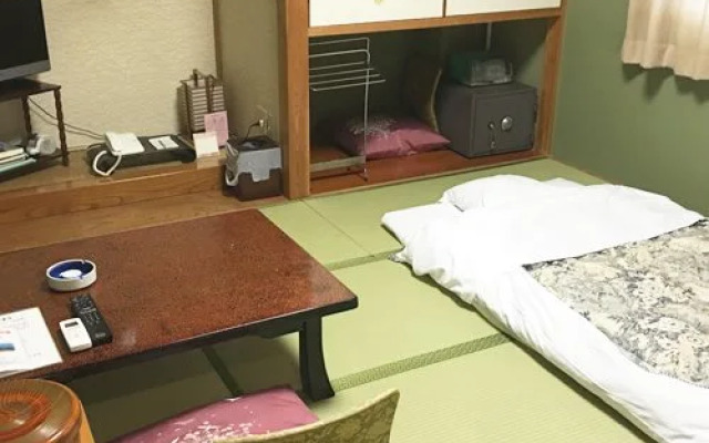 Tatsumi Kanyo Hotel