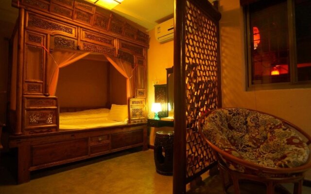 Yiyun South Lake Gallery Boutique Hotel