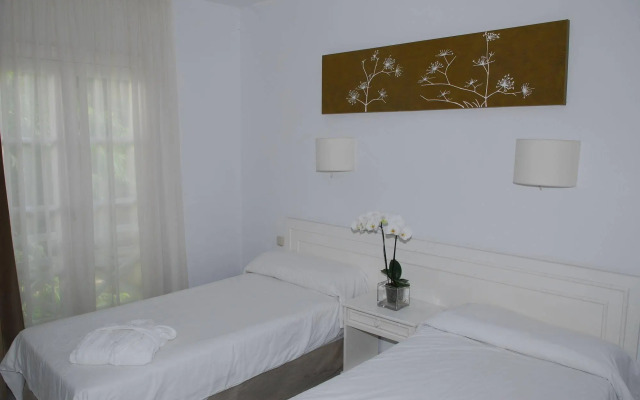Lagos de Fanabe Beach Resort