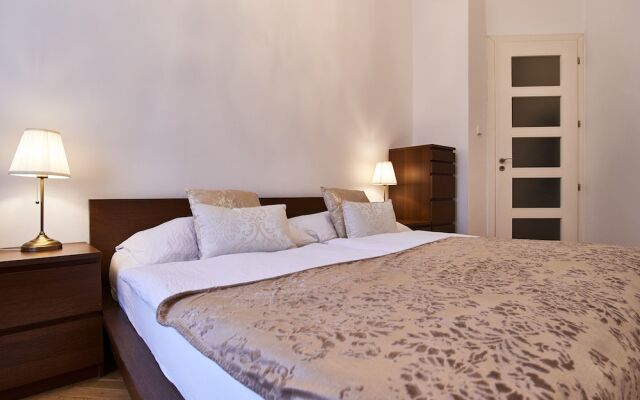 Апартаменты Luxury Apartment In The Heart Of Prague комната для гостей