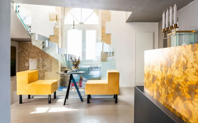 Re Dionisio Luxury Suites