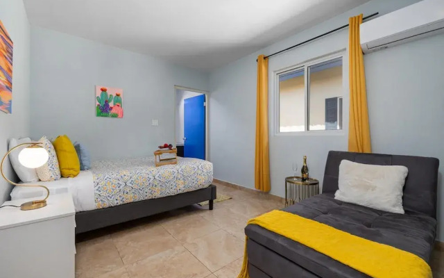 Tranquil 2br2ba Close to the Beach Shared Pool