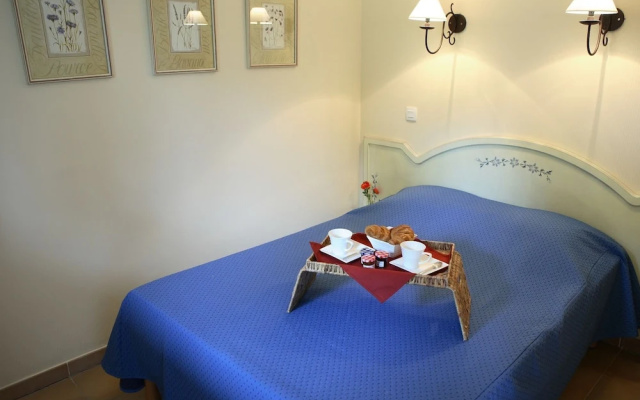 Cozy apartment in the beautiful fortified town Grimaud