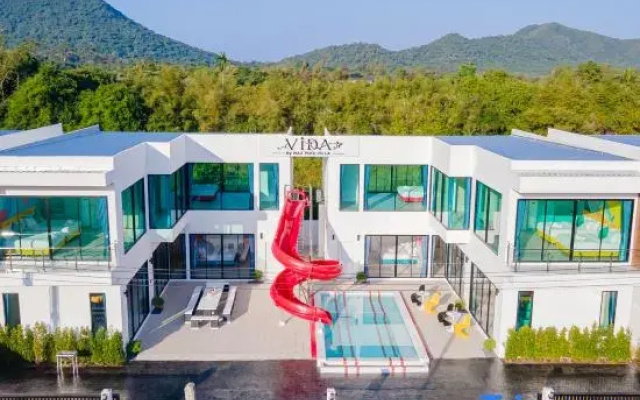 Vida PoolVilla Pattaya Bang Saray Beach 1 km.