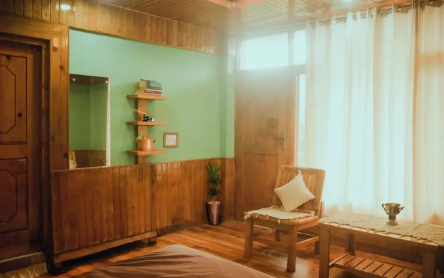 Khaapus Home Naggar