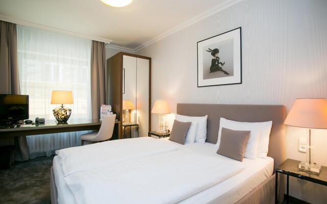 Ambra Hotel Будапешт комната для гостей