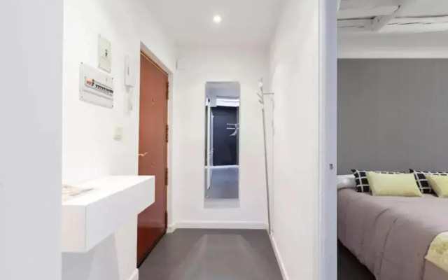 Cute Apartment In The Heart Of Madrid