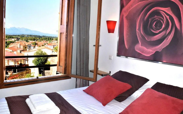 Hôtel Logis Carasol