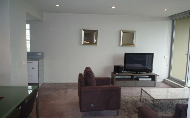 Wyndel Apartments - Harbour Watch