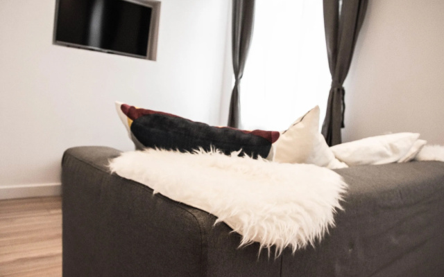 Platinum Aparthotel