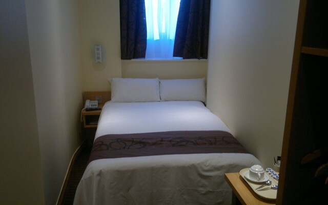 Отель Comfort Inn Hyde Park Лондон комната для гостей