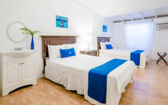 Parguera Plaza Hotel - Adults Only