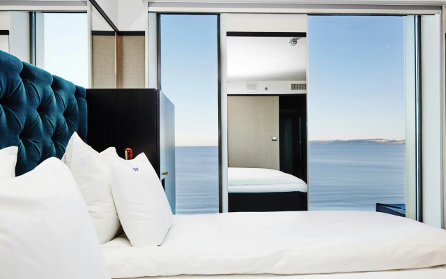 Vox Hotel