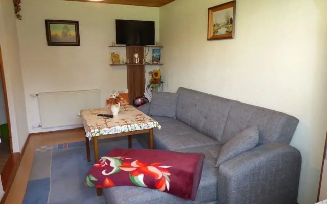 Peaceful Apartment in Lichtenhain With Private Terrace
