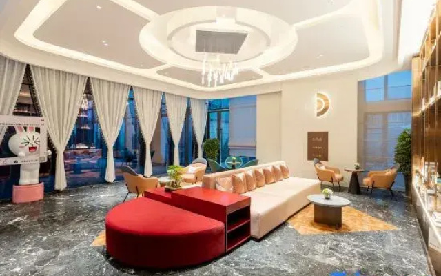 Yitel Hotel