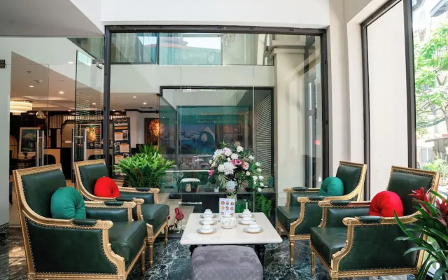 Nature Hotel - Ba Dinh