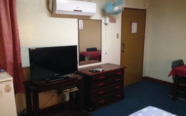 Phoenix Hotel