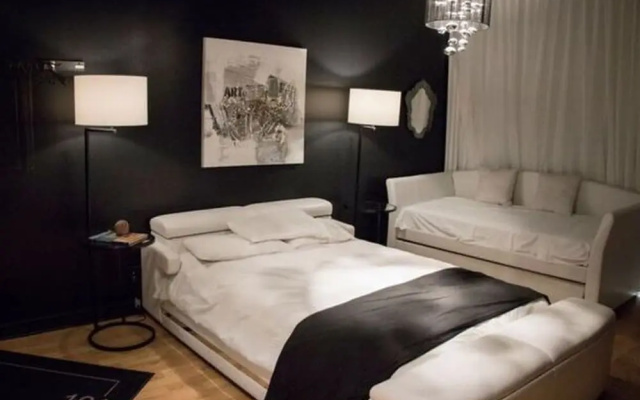 Golden District Mcgill Downtown Stays Studios design