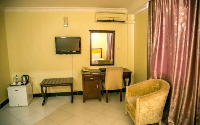 Kebby's Hotel