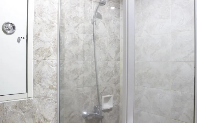 Comfy & Well Appointed 3BR at Galeri Ciumbuleuit 1