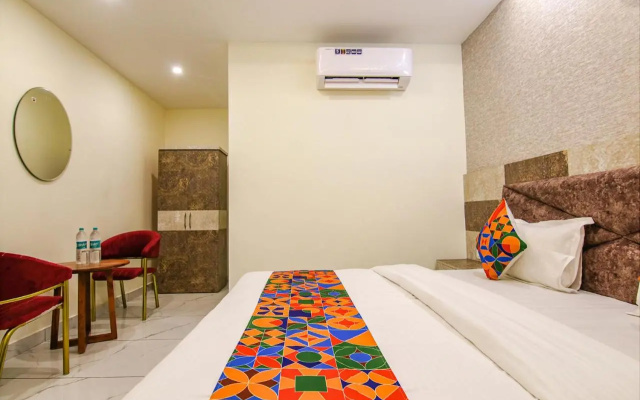 Fabhotel Meridian Inn