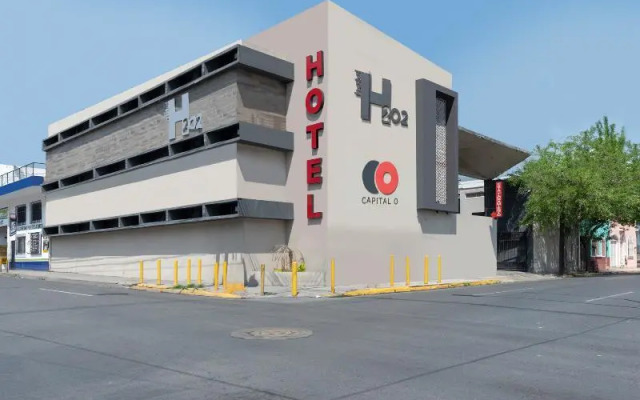 OYO HOTEL Hotel 202