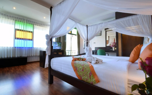 Jingjit Hotel