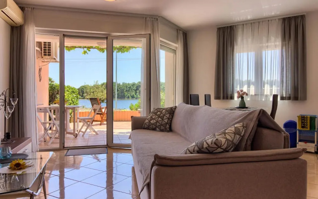Stunning Apartment in Medulin With 1 Bedrooms and Wifi