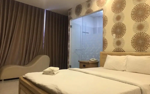 Eros Hotel - Go Vap