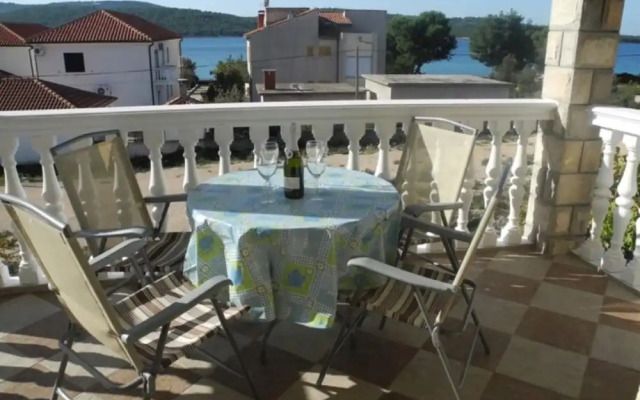 Maca - Seaview & Private Parking - A3
