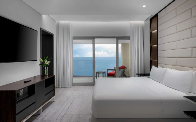 Hilton Vallarta Riviera All-Inclusive Resort