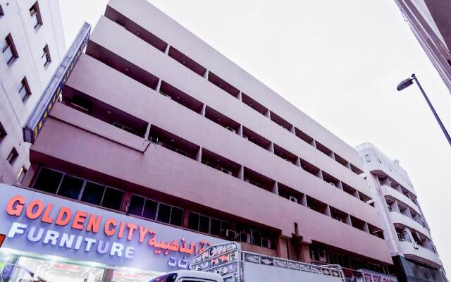 OYO 166 Melody Queen Hotel Дубай вид на фасад
