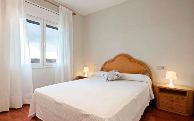 Picturesque Holiday Home in L'estartit With Swimming Pool