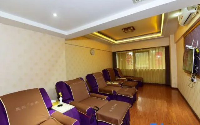 Greentree Alliance Xishuangbanna Peacock Lake Hotel