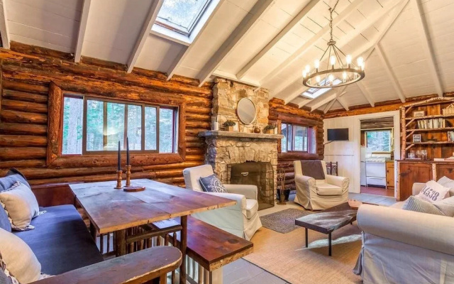 Mavooshen Retreat at Sprucewold by RedAwning