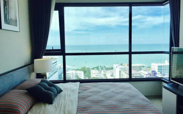 Sea View 2 Bed Room at Great Location