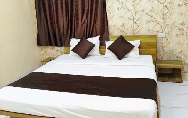 Hotel Moon Light Indore