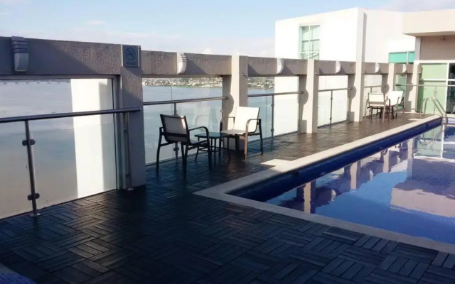 Ecusuites Studio Two Riverfront con Jacuzzi Hidro Privado