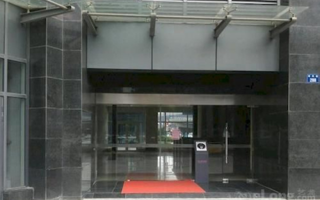 Gogo Apartment