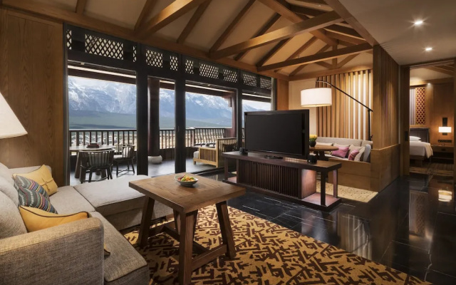 Jinmao Pureal Mountain Lijiang