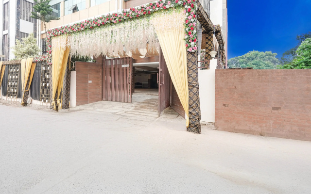 Hotel O Royal Krishna